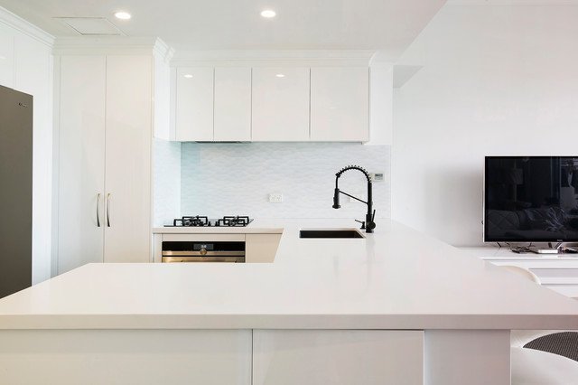 Caesarstone-Kitchen-Countertops-Slough