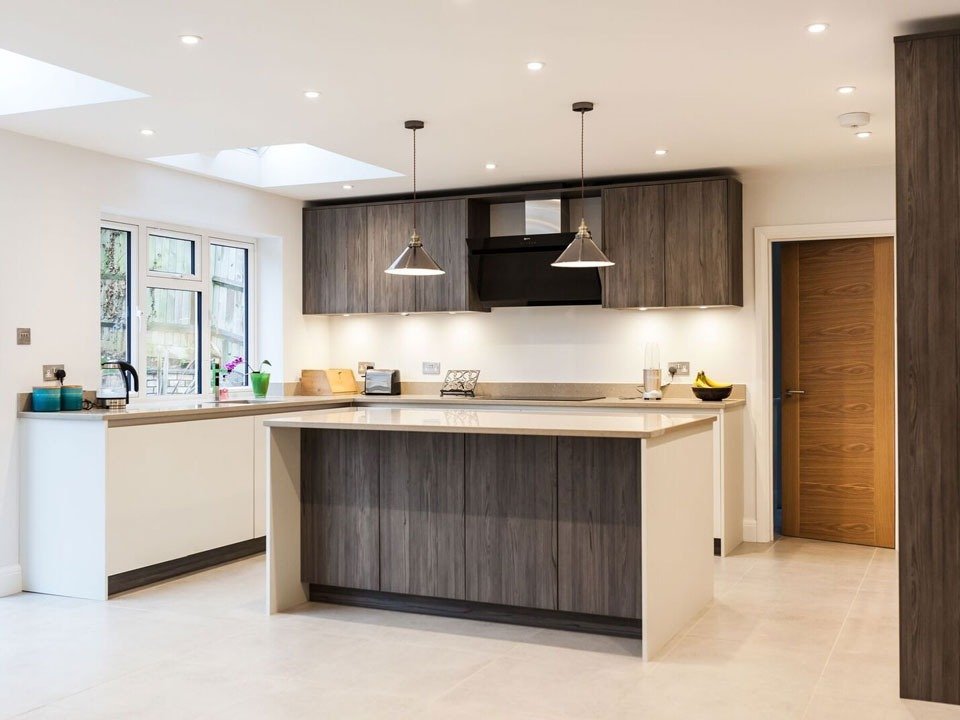 Caesarstone-Kitchen-Countertops-Thatcham